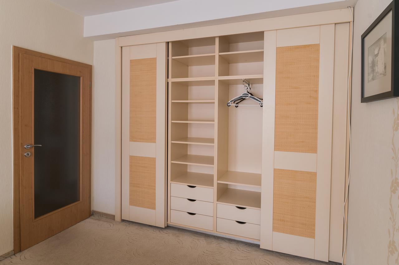 Lujzi Apartman Eger Esterno foto