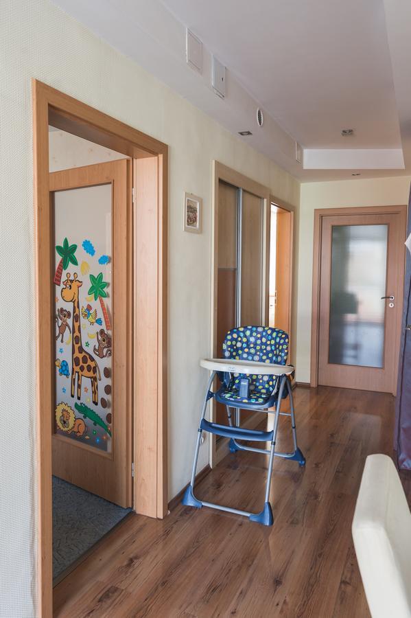Lujzi Apartman Eger Esterno foto